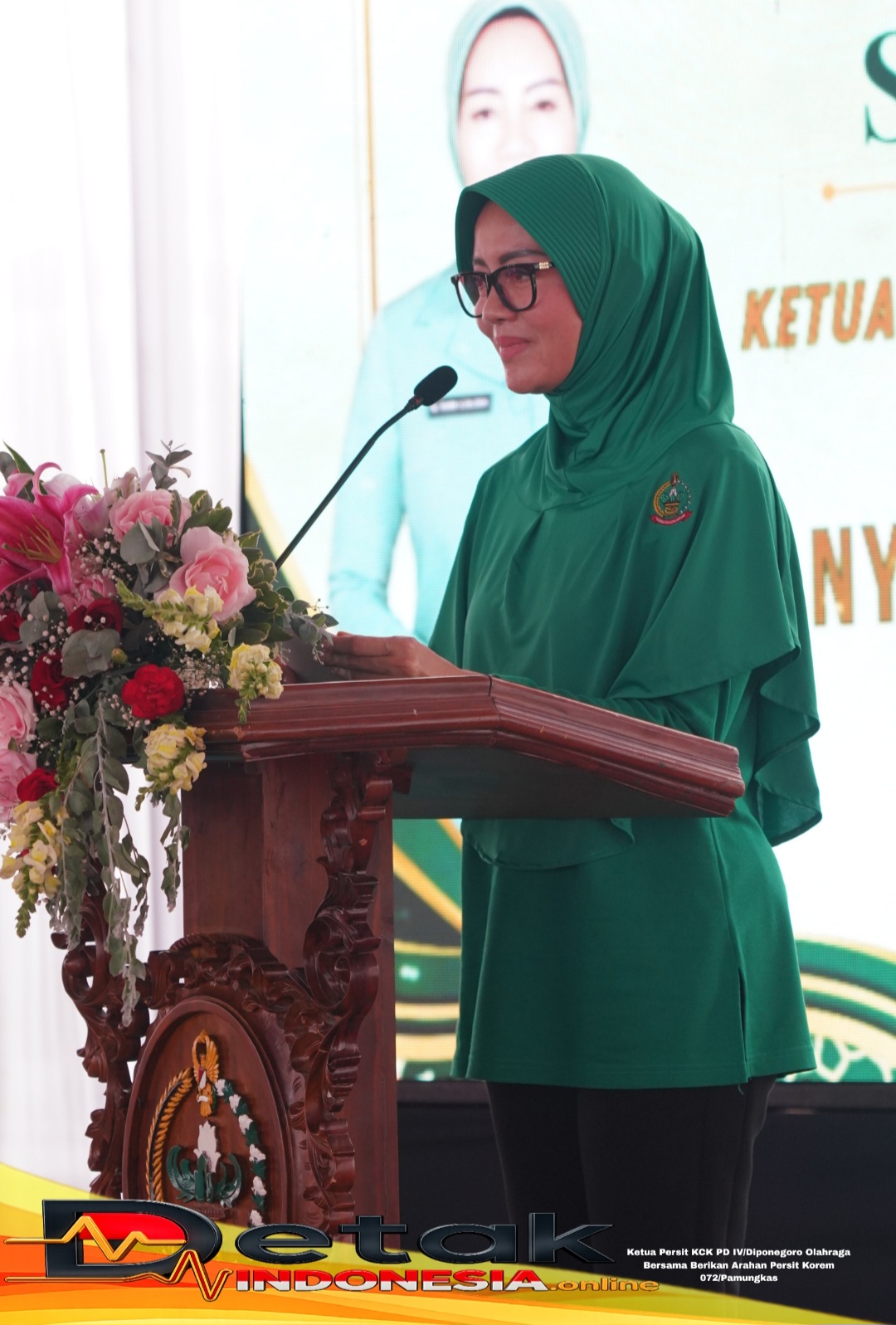 Ketua Persit KCK PD IV/Diponegoro Olahraga Bersama Berikan Arahan Persit Korem 072/Pamungkas
